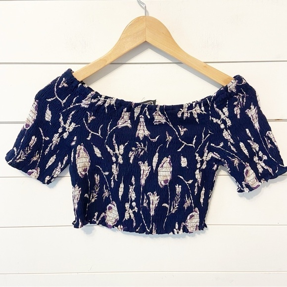 Angie | Women’s Smocked Floral Bohemian Peasant Crop Top Size S/M - Picture 2 of 5